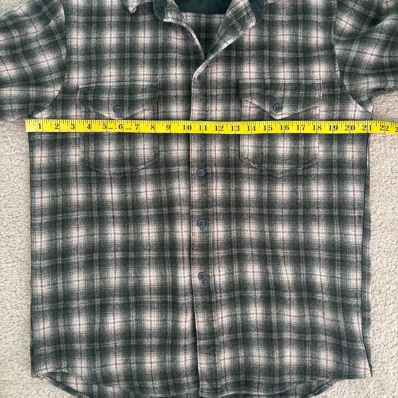 Pendleton 100% Wool Outdoorsman Shirt Mens M Green Flannel Button Down - Picture 6 of 8